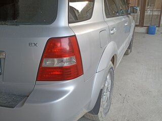 2007 Kia Sorento I Рестайлинг, серебристый, 700000 рублей, вид 5