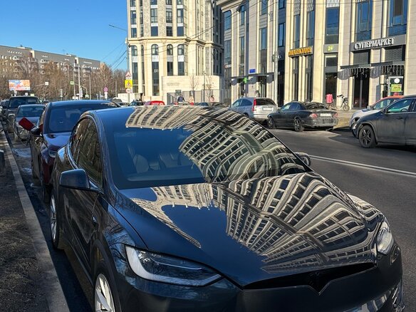 2017 Tesla Model X 90D I, серый, 3500000 рублей