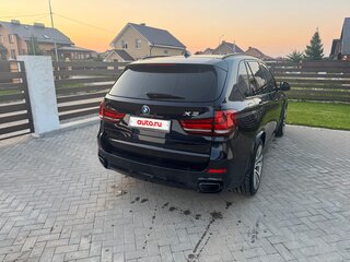 2013 BMW X5 50i III (F15), синий, 2990000 рублей, вид 3