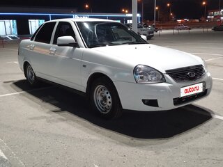 2017 Lada (ВАЗ) Priora I Рестайлинг, белый, 550000 рублей, вид 3