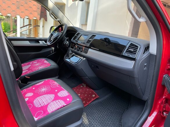 2018 Volkswagen Multivan T6, красный, 7000000 рублей - вид 8