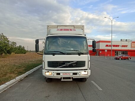2004 Volvo FL, белый, 2450000 рублей, вид 1