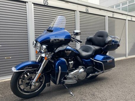 2019 Harley-Davidson Ultra Limited, синий, 2099000 рублей, вид 3