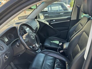 2012 Volkswagen Tiguan I Рестайлинг, чёрный, 1500000 рублей, вид 5
