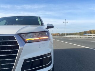 2016 Audi Q7 II (4M), белый, 3350000 рублей, вид 3