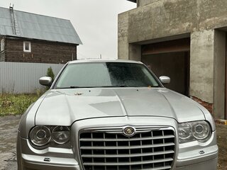 2008 Chrysler 300C SRT8 I, серебристый, 2000000 рублей, вид 3