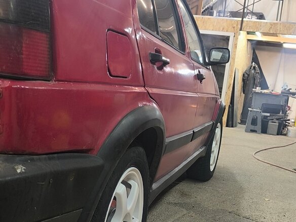 1988 Volkswagen Golf II, красный, 160000 рублей - вид 5