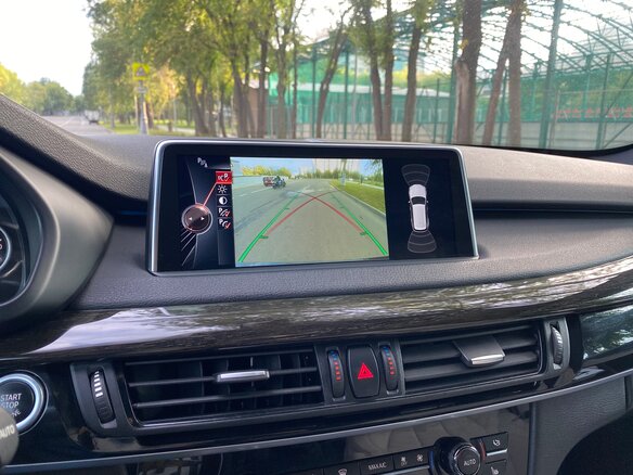2014 BMW X5 50i III (F15), синий - вид 7