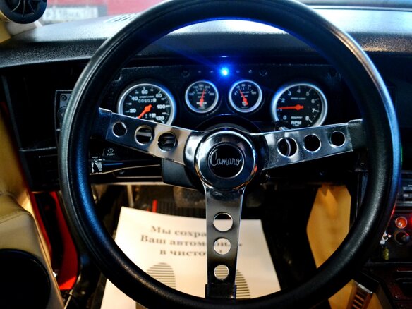 1988 Chevrolet Camaro III Рестайлинг, красный - вид 8