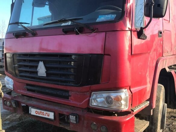 2007 Sinotruk Howo A5, красный, 1500000 рублей