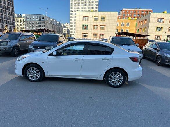 2012 Mazda 3 II (BL) Рестайлинг, белый, 1355000 рублей - вид 6
