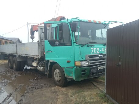 1980 Hino Profia, зелёный, 3000000 рублей, вид 1