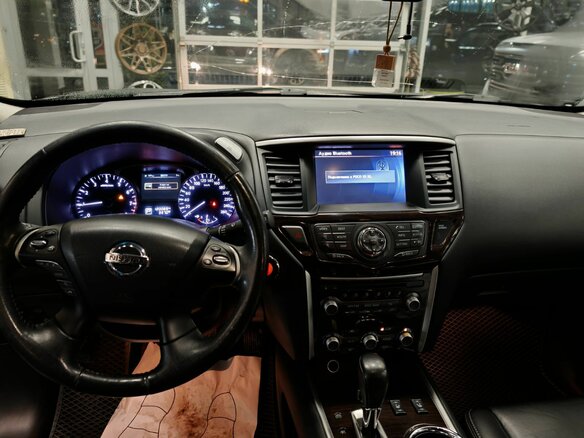 2014 Nissan Pathfinder IV, чёрный, 1790000 рублей - вид 6