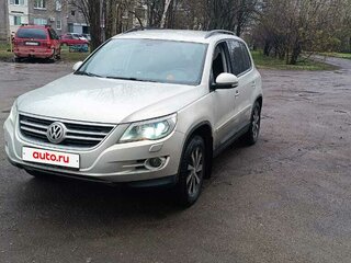 2011 Volkswagen Tiguan I, серебристый, 1290000 рублей, вид 2
