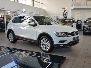 2018 Volkswagen Tiguan II, белый, 2400000 рублей, вид 5