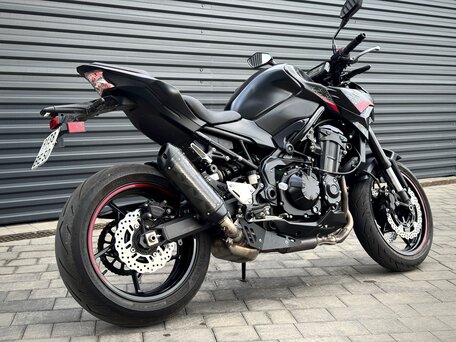 2020 Kawasaki Z 900, чёрный, 1050000 рублей, вид 2