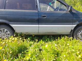 1992 Mitsubishi RVR I, зелёный, 220000 рублей, вид 3