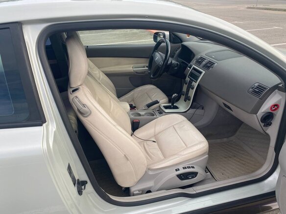 2007 Volvo C30 I, золотистый, 980000 рублей - вид 20
