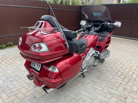 2008 Honda GL 1800 Gold Wing, красный, 1100000 рублей, вид 2