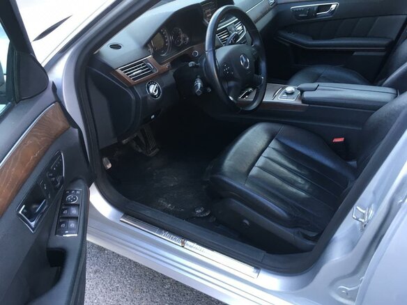 2009 Mercedes-Benz E-Класс 350 IV (W212, S212, C207), серебристый, 1145000 рублей - вид 5