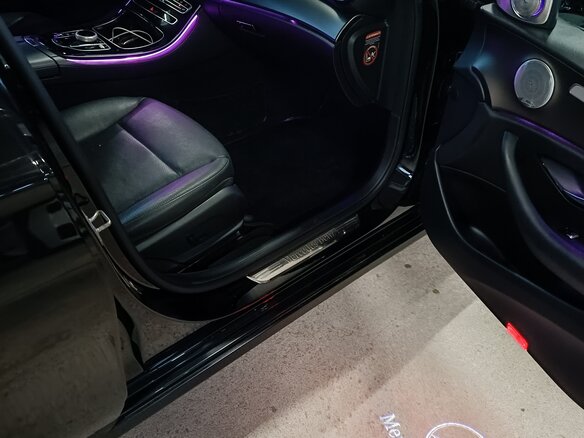 2017 Mercedes-Benz E-Класс 200 V (W213, S213, C238), чёрный, 2600000 рублей - вид 12