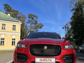 2016 Jaguar F-Pace I, красный, 3100000 рублей, вид 2