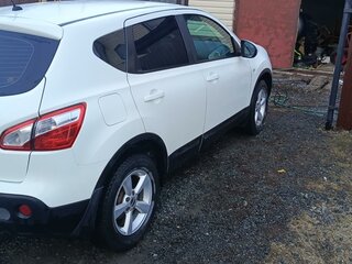 2012 Nissan Qashqai I Рестайлинг, белый, 1300000 рублей, вид 1
