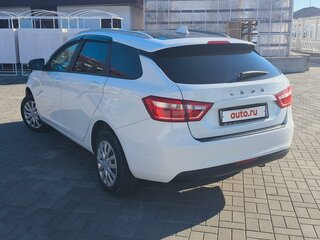 2018 Lada (ВАЗ) Vesta SW I, белый, 920000 рублей, вид 3