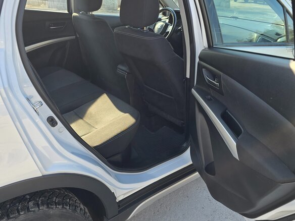 2014 Suzuki SX4 II (S-Cross), белый, 1190000 рублей - вид 25