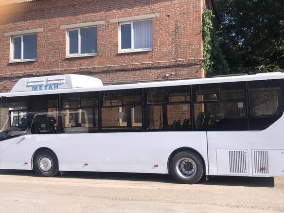 2017 КАвЗ 4270, белый - вид 1