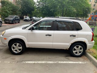 2004 Hyundai Tucson I, белый, 599000 рублей, вид 4