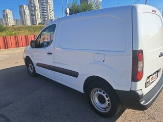2017 Peugeot Partner II Рестайлинг 2, белый, 1100000 рублей, вид 5