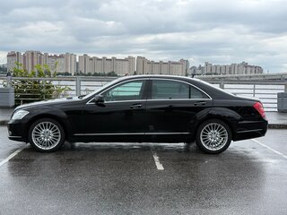 2011 Mercedes-Benz S-Класс 300 V (W221) Рестайлинг, чёрный, 2200000 рублей, вид 3