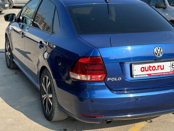 2019 Volkswagen Polo V Рестайлинг, белый, 857000 рублей - вид 2