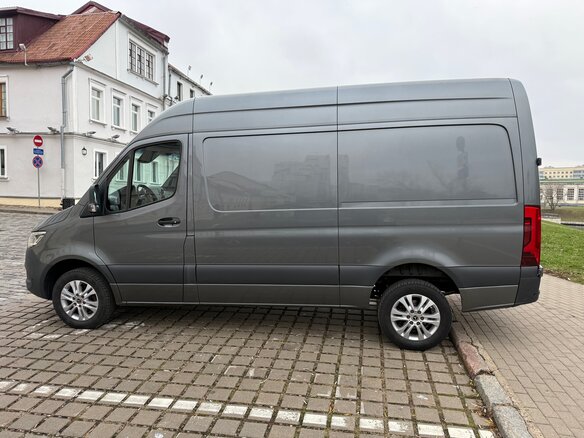 2019 Mercedes-Benz Sprinter, серый, 4900000 рублей - вид 5