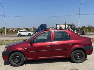 2009 Renault Logan I, красный, 380000 рублей, вид 4