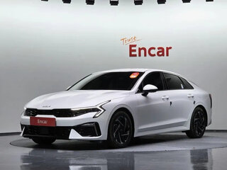 2024 Kia K5 III Рестайлинг, белый, 3200000 рублей, вид 1
