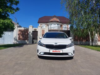 2018 Kia Cerato III Рестайлинг (Classic), белый, 1200000 рублей, вид 1