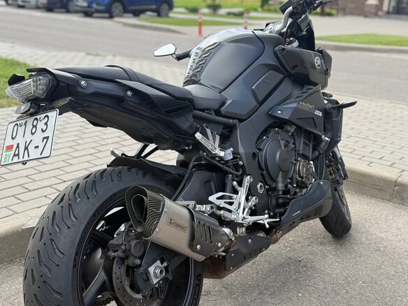 2020 Yamaha MT-10, чёрный, 1450000 рублей - вид 2