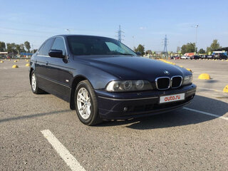 2003 BMW 5 серии 520i IV (E39) Рестайлинг, синий, 415000 рублей, вид 3