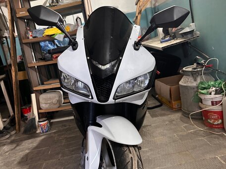 2008 Honda CBR 600RR, белый, 560000 рублей, вид 2