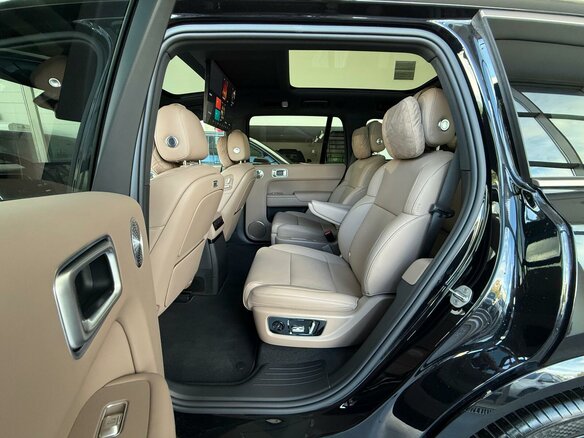 2025 Li Auto (Lixiang) L9 52.3 kWh I Рестайлинг, чёрный, 11600000 рублей - вид 1