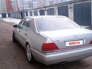 1992 Mercedes-Benz S-Класс 500 III (W140), серебристый, 1050000 рублей, вид 2
