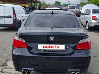 2005 BMW 5 серии 530i V (E60/E61), чёрный, 1500000 рублей, вид 5