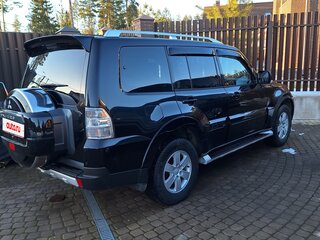 2007 Mitsubishi Pajero IV, чёрный, 1650000 рублей, вид 3