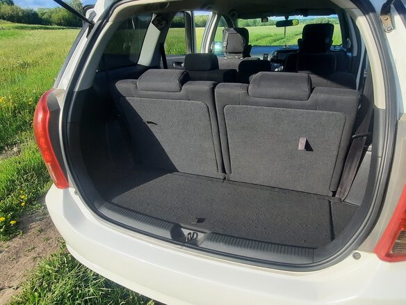 2003 Toyota Wish I, белый, 1200000 рублей - вид 19