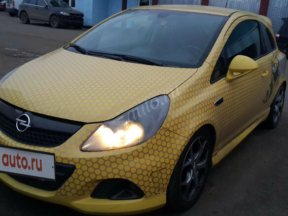 2008 Opel Corsa OPC D, жёлтый