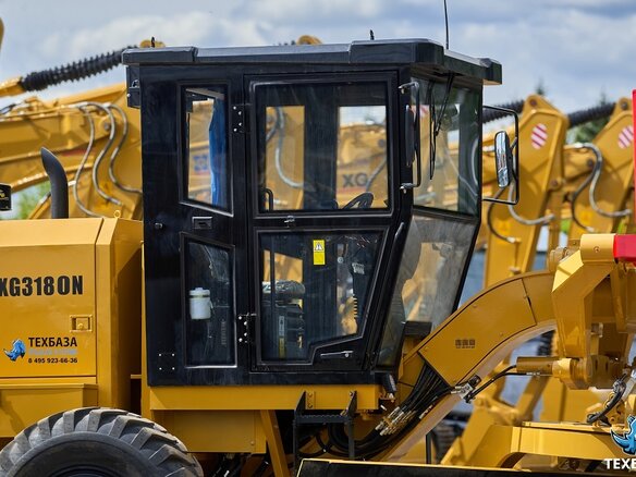 2026 XGMA Автогрейдеры, жёлтый, 11350000 рублей - вид 26