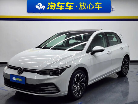 Volkswagen Golf VIII