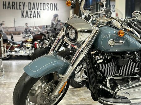 2024 Harley-Davidson Fat Boy, голубой, 3800000 рублей, вид 5